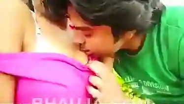 Indian Girl Desi Romance in Jungle