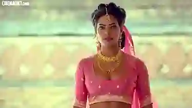 Beautiful Indian woman had a steamy sex affair with a man who is not her husband