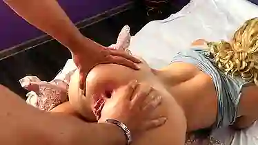 ANAL Squirting, Gaping and Fisting made her Cum and Scream for more Cock
