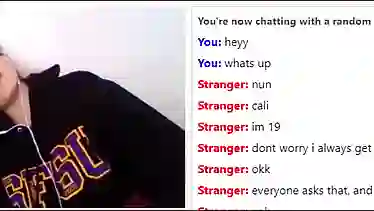 Omegle Girl almost gets Caught Showing off her Tits and Ass (w/ Sound)