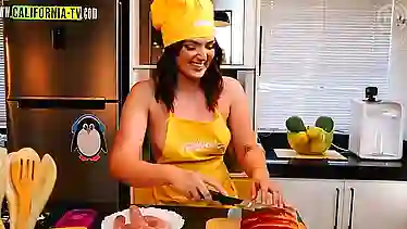 Clara Wellen, the famous Brazilian influencer, caught in the act of opening the door for a motorcycle rider, gets punished with toys and lesbian