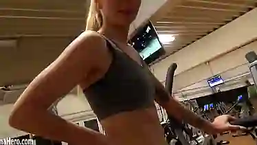 Lucy Cat Dares to Do Anal Sex in the Gym porn