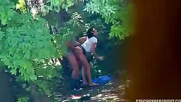 Peeping the couple that Fucks in the woods near the road